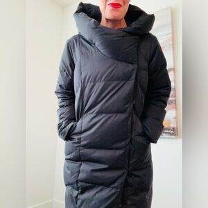 Cozy Wrap Extreme Womens Extra Long Down Jacket
Mountain Warehouse Size 10 Black